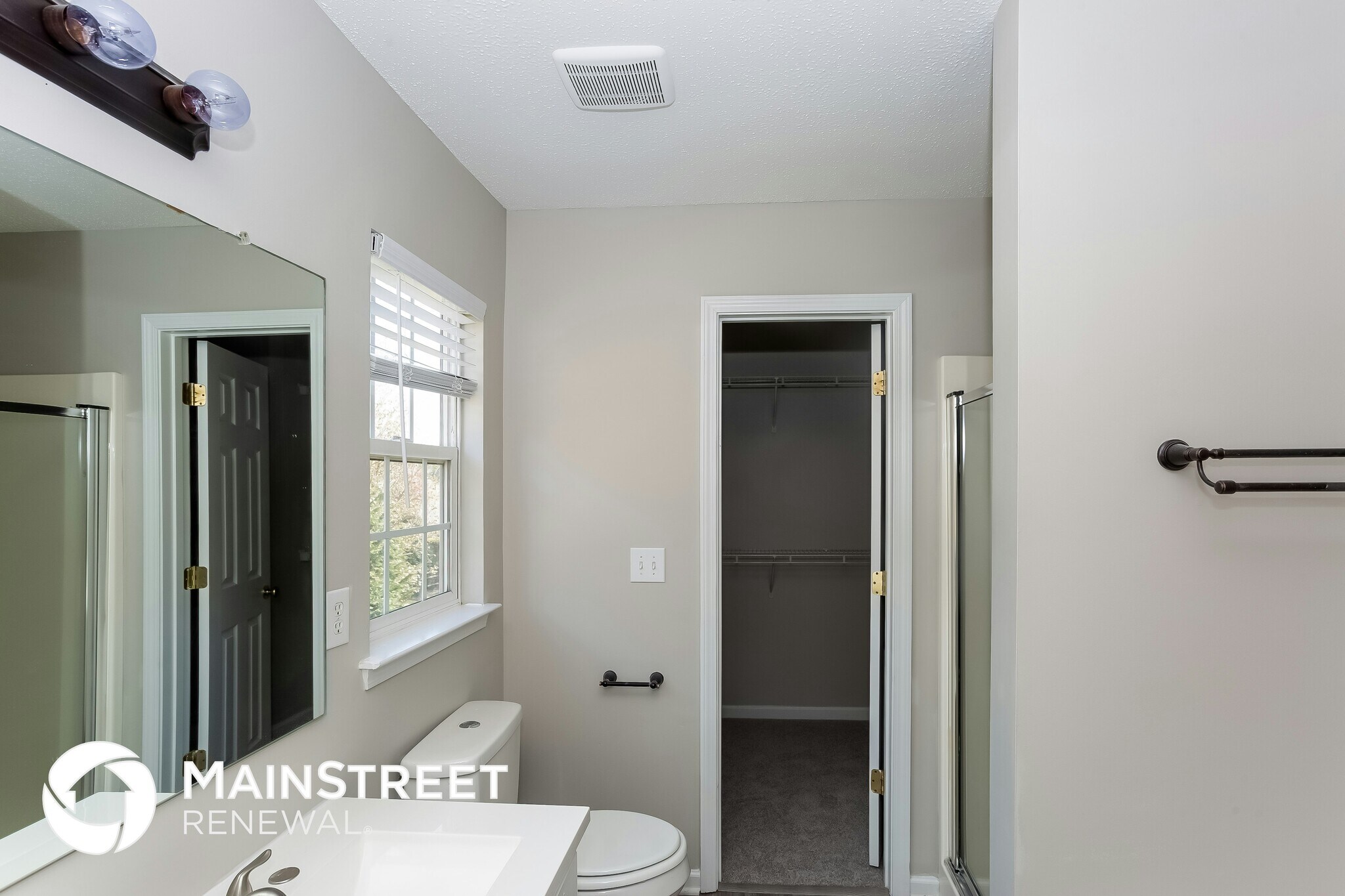 Building Photo - 9322 Arbor Creek Dr