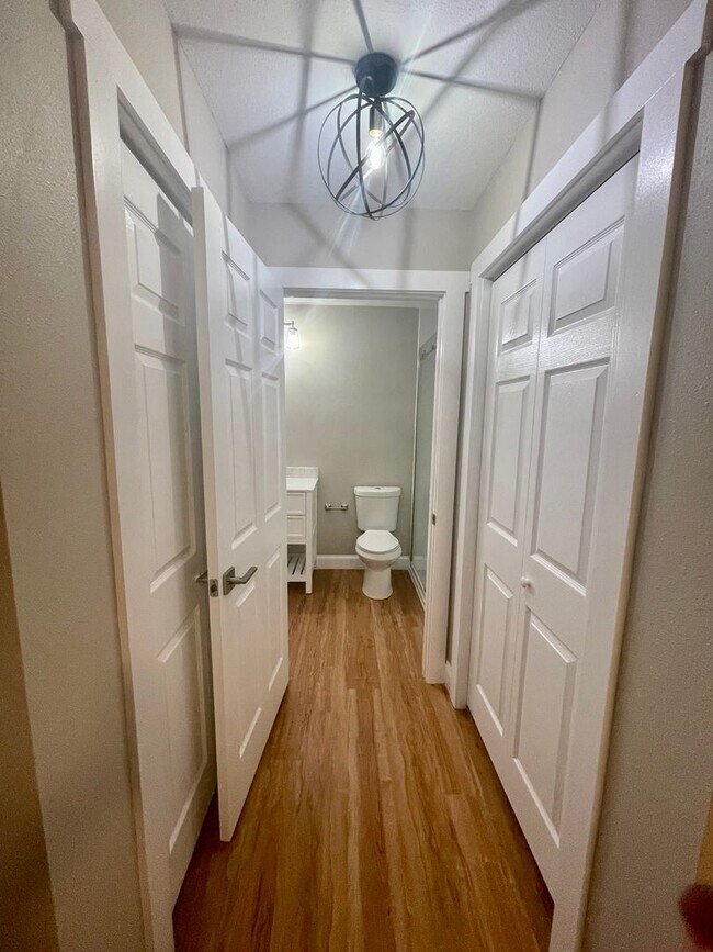 Building Photo - Fully Renovated 2B/2B condo located behind...
