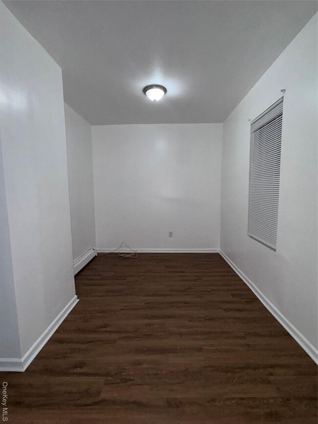 Building Photo - 3951 De Reimer Ave