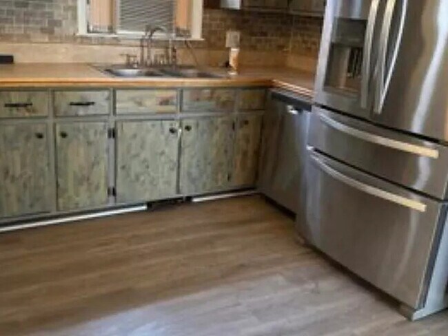 Building Photo - Earn Wealth While Leasing - Like a Homeowner - Lease to Own