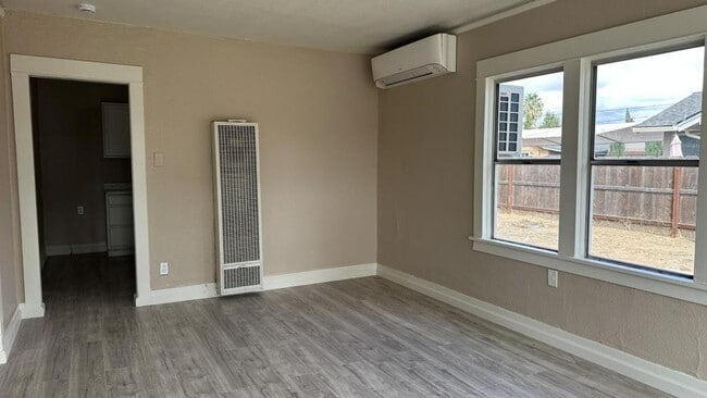 Building Photo - 509 Marshall Ave