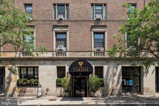 Building Photo - 2031 Locust St