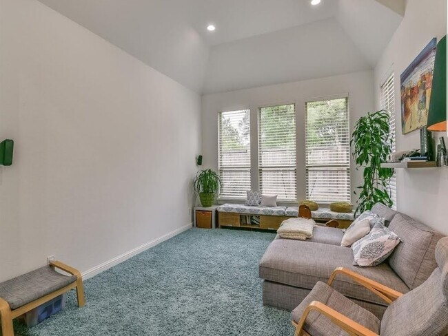 Building Photo - 13326 Lake Chesdin Rd