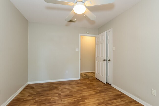 Building Photo - 28752 Aloha Ln