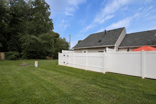 Building Photo - 3219 Cottage Rose Ln