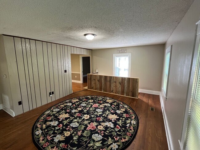 Building Photo - 2535 Marble St