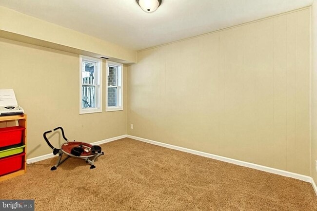 Building Photo - 12728 Rolling Brook Dr