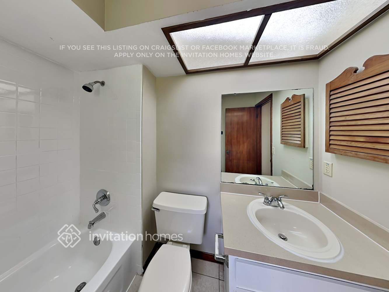 Building Photo - 14906 Coldwater Ln