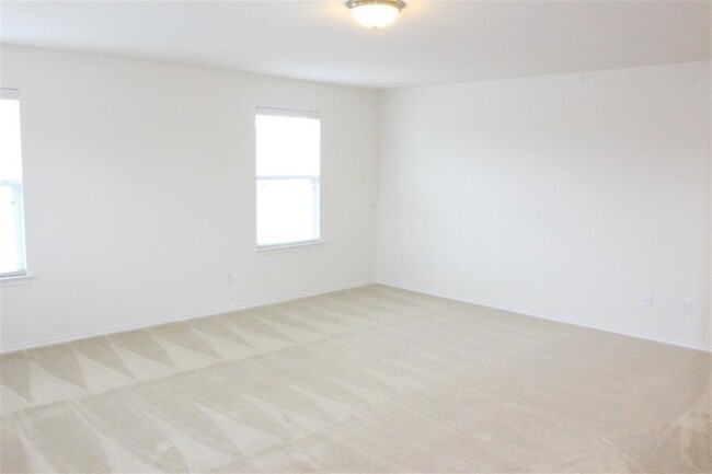 Building Photo - 1708 Uhland Dr