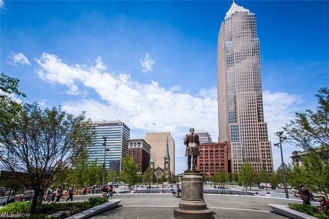 Building Photo - 140 Public Square