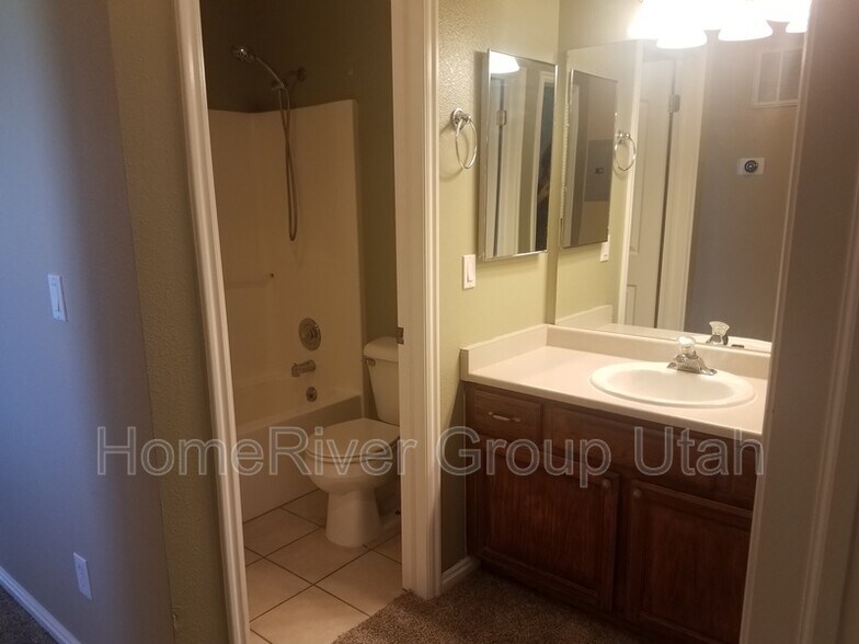Building Photo - 1447 Mayapple Way