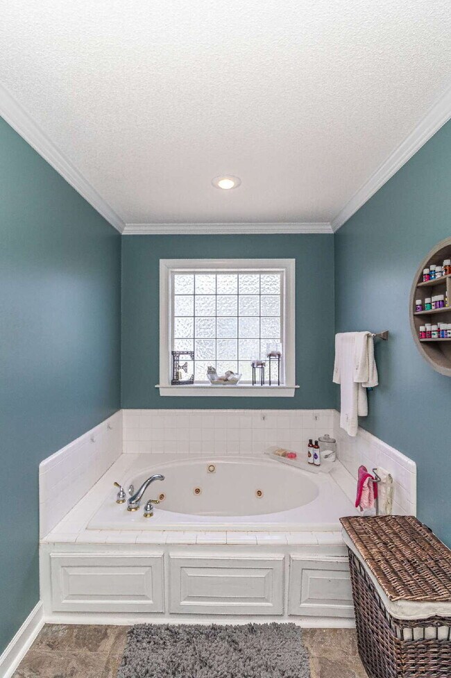 Building Photo - SPACIOUS Brick Home in Lane Tree (Goldsboro)! 3 Bedroom | 2 Bath w/ Bonus Room & 2-Car Garage