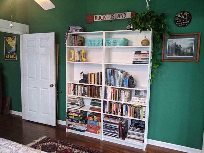 Building Photo - 2812 Dabadie St