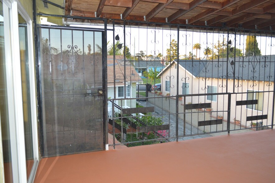 Patio view to street - 4418 W 64th St