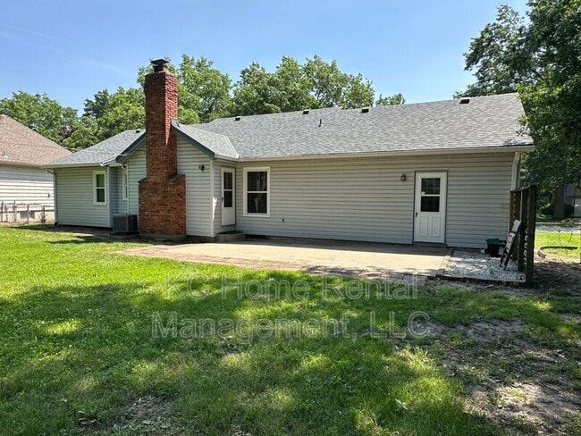 Building Photo - 8216 W 97th St