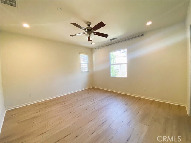 Building Photo - 111 Painted Trellis