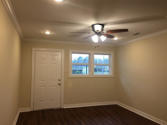 Building Photo - 4031 Ward St