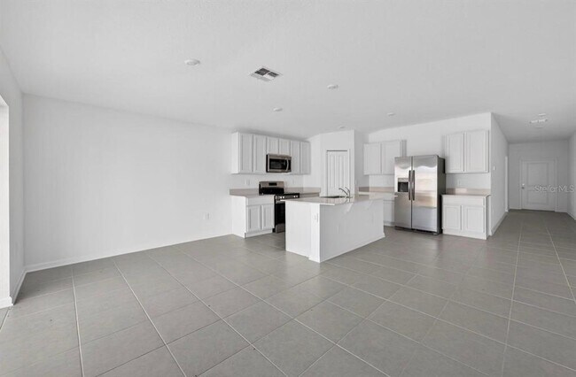 Building Photo - 5161 Green Belt Dr