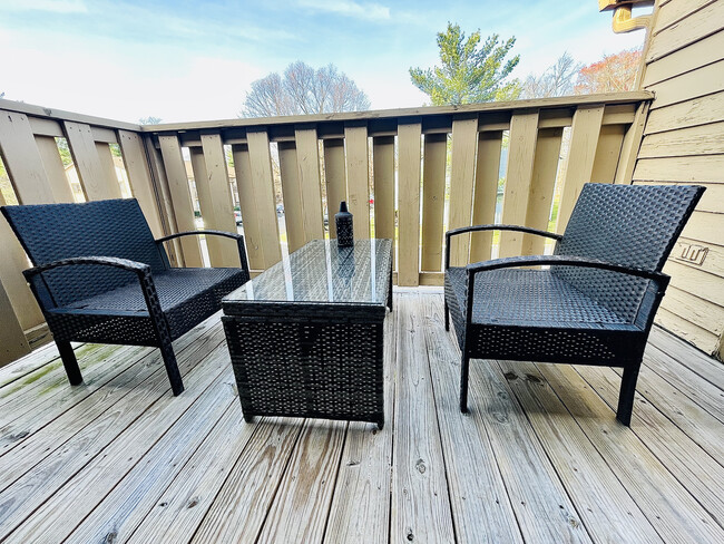 Private Balcony - 1602 Woodhollow Dr