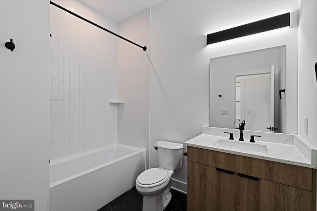 Building Photo - 4225 Powelton Ave