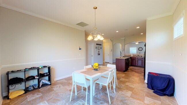 Building Photo - 160 Kirkwood Dr