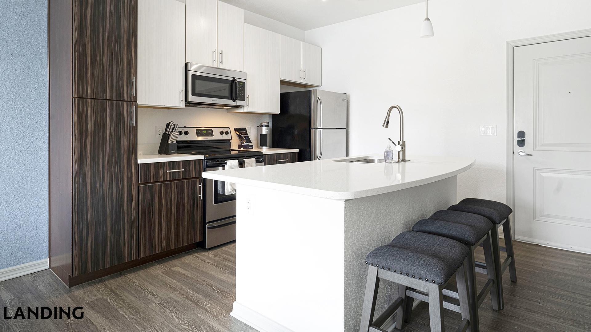 Building Photo - 9301 Summit Centre Way