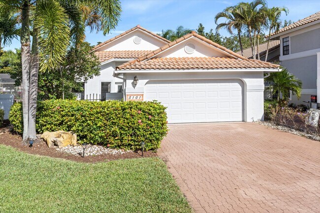 Primary Photo - 5101 Via De Amalfi Dr