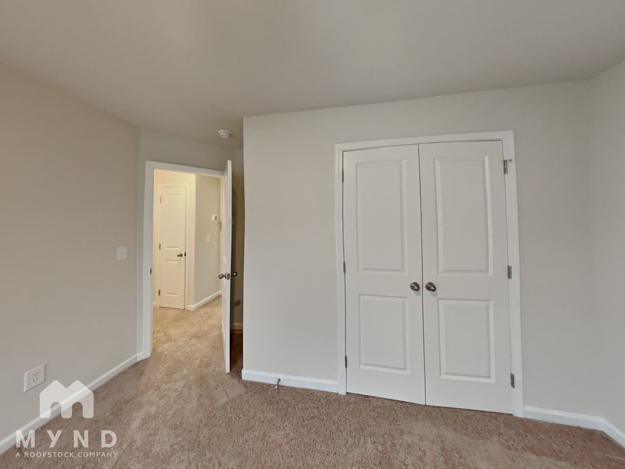 Building Photo - 104 Everglade Wy