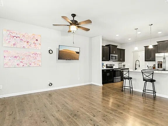 Building Photo - 3645 Water Mist Ln