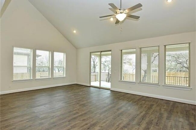 Building Photo - 15821 Cinca Terra Dr