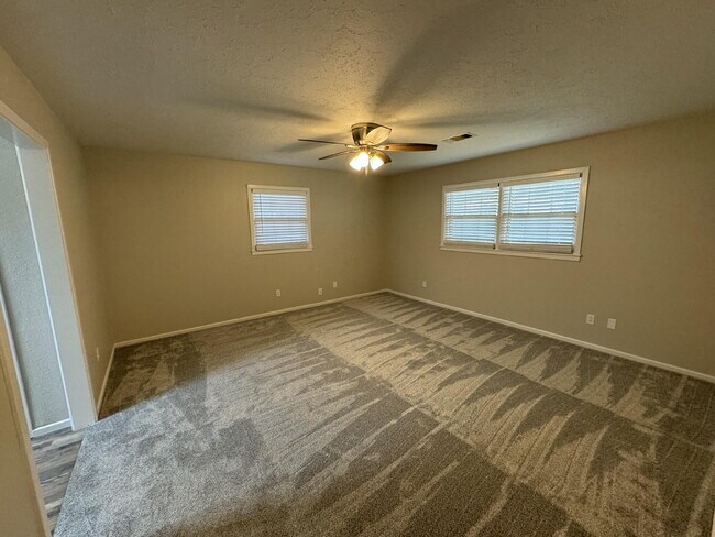 Building Photo - 3006 59th St