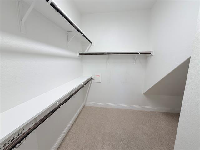 Building Photo - 305 Tottenham Ct