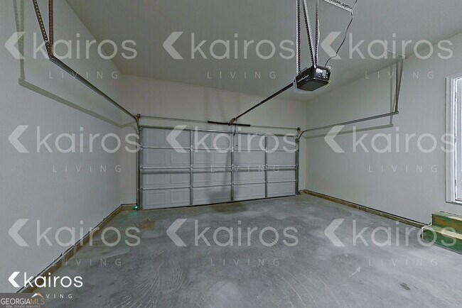 Building Photo - 3474 Bridgewood Dr