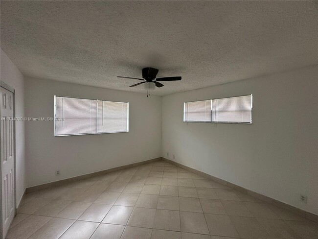 Building Photo - 3530 NW 116th Terrace