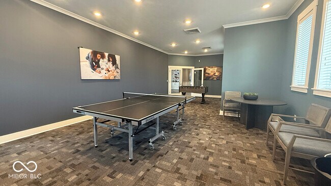 Building Photo - 6275 Wasco Dr