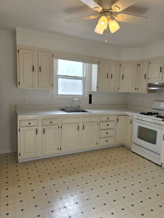 Building Photo - North Wilmington Bellefonte Community