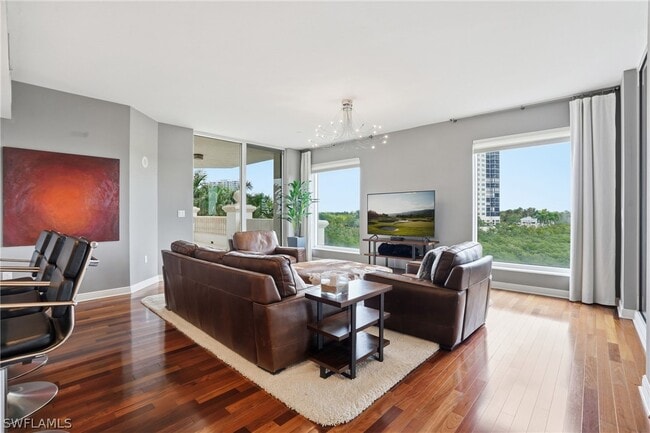 Building Photo - 5051 Pelican Colony Blvd