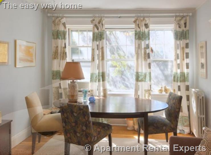 Building Photo - 1699 Cambridge St