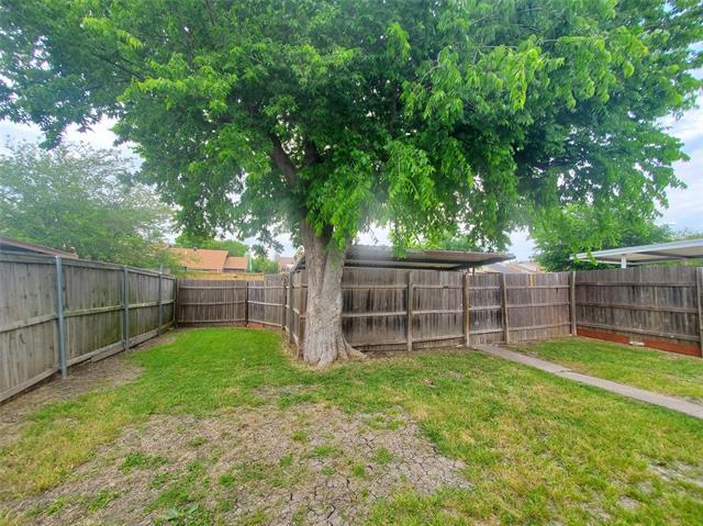 Building Photo - 1425 Brazos Dr