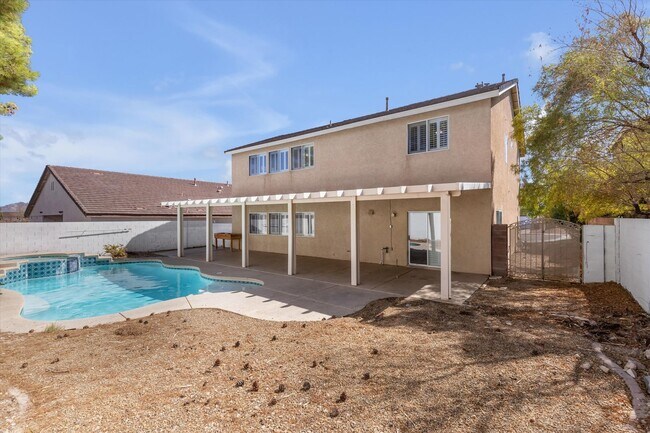 Building Photo - 75 Vallejo Verde St