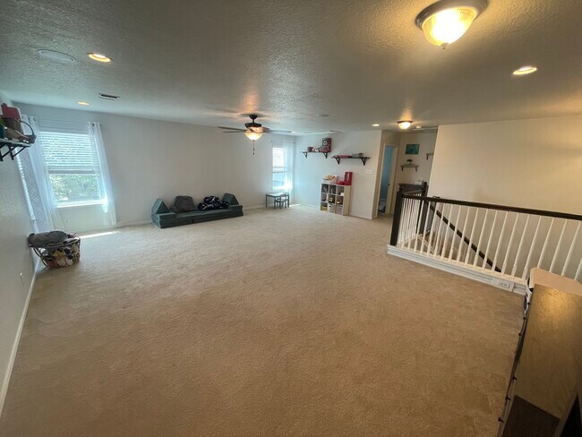 Building Photo - 9114 Bowen Br