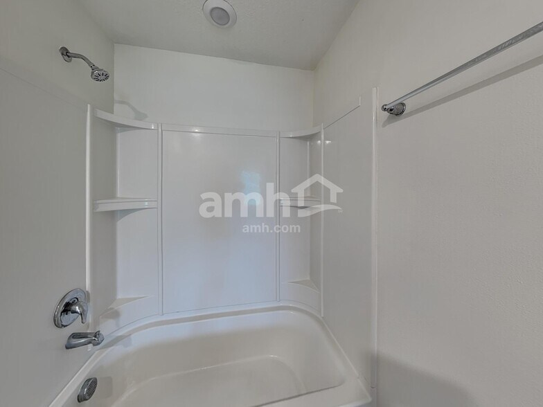 Building Photo - 4385 Seven Canyons Dr