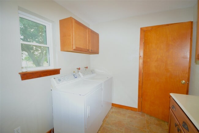 Building Photo - 12021 FM 1994 Rd