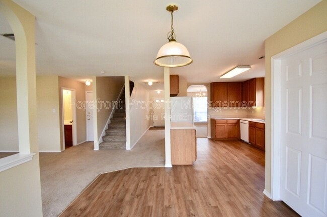 Building Photo - 10527 Cub Haven