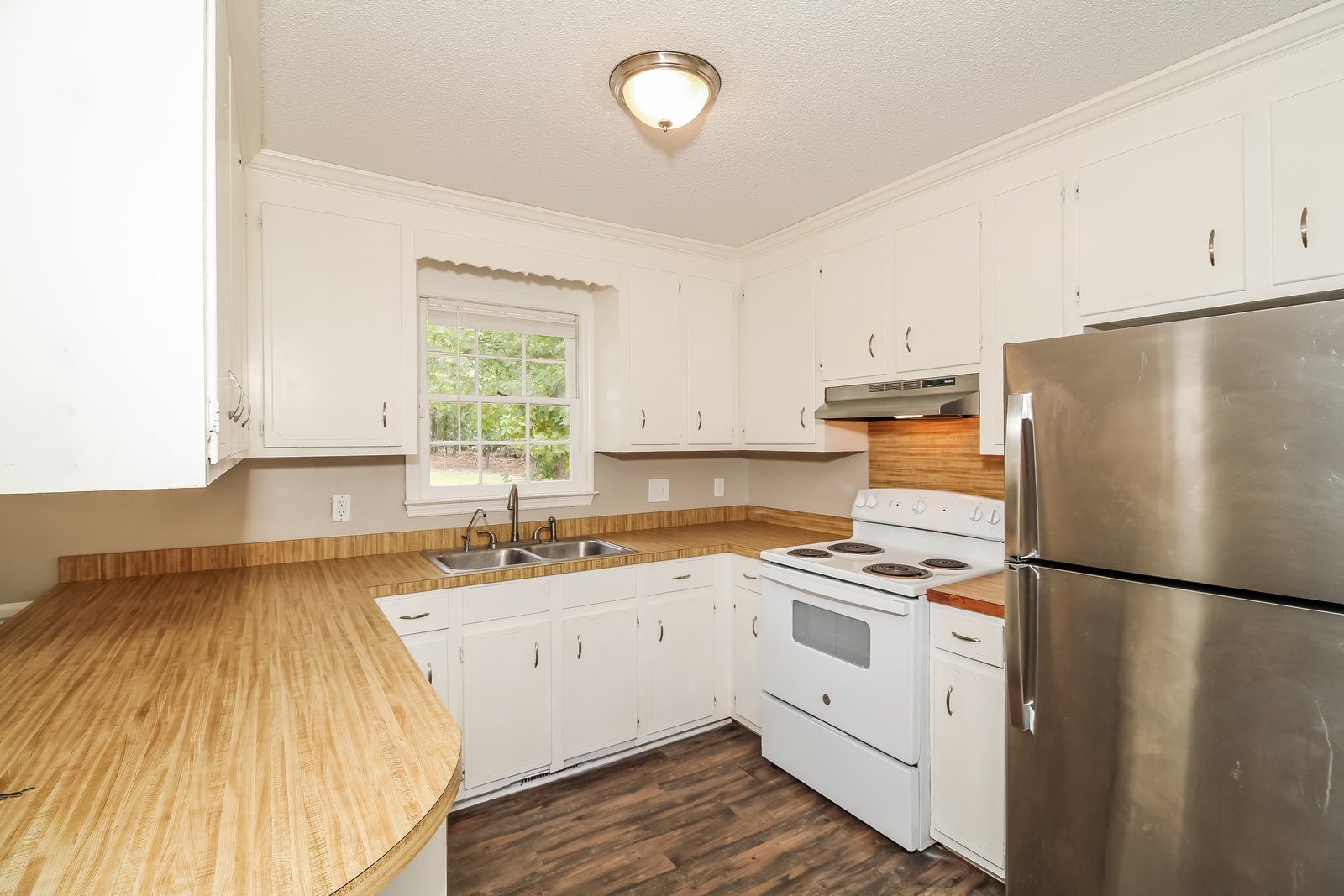 Building Photo - 1260 State Rd S-28-101