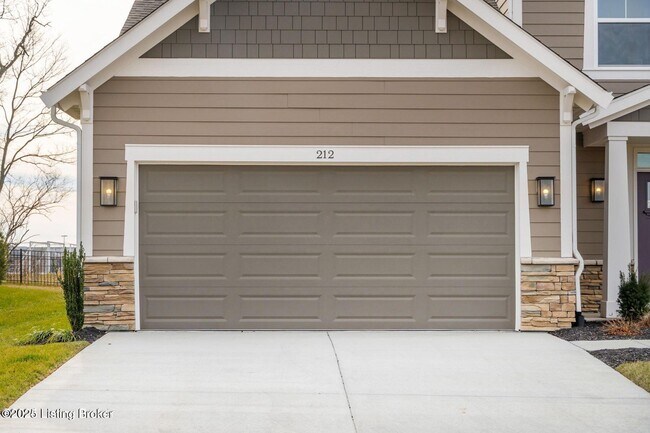 Building Photo - 212 Education Wy