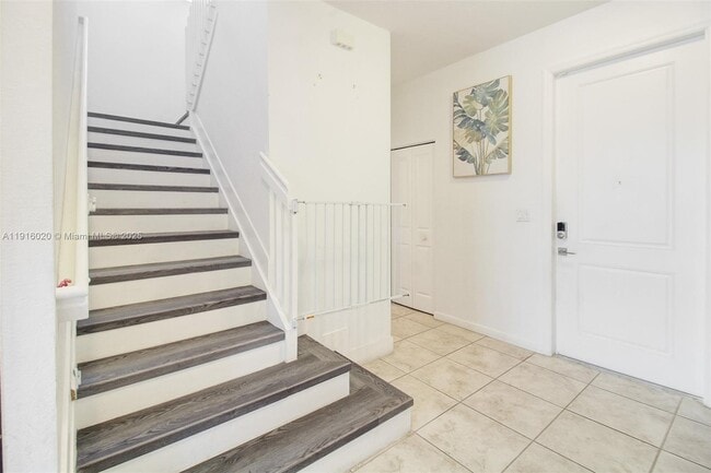 Building Photo - 13251 SW 274th Terrace