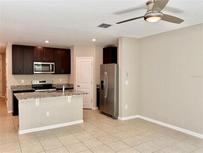 Building Photo - 5921 Sailor Coast Wy