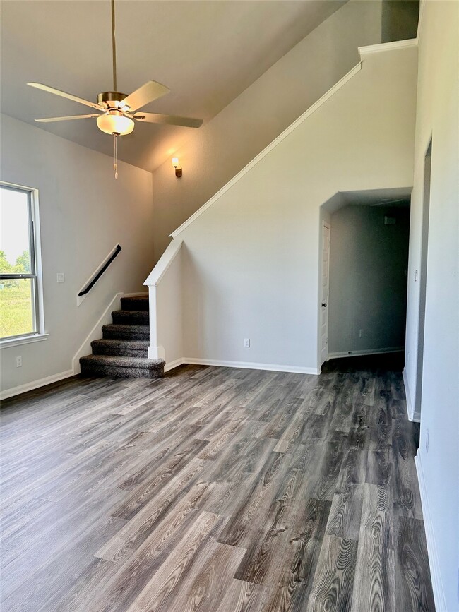 Building Photo - 730 Tejas Vlg Pkwy