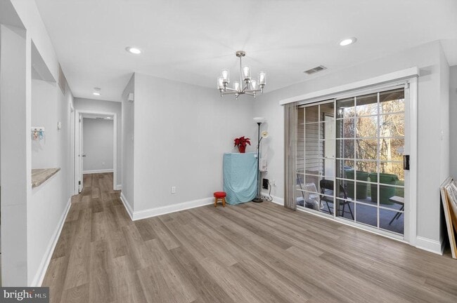 Building Photo - 133 Andover Pl